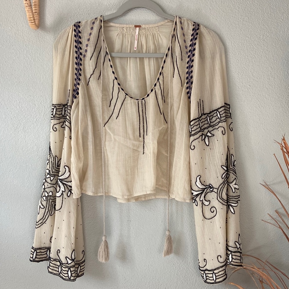 Free People cropped shirt XS NWT